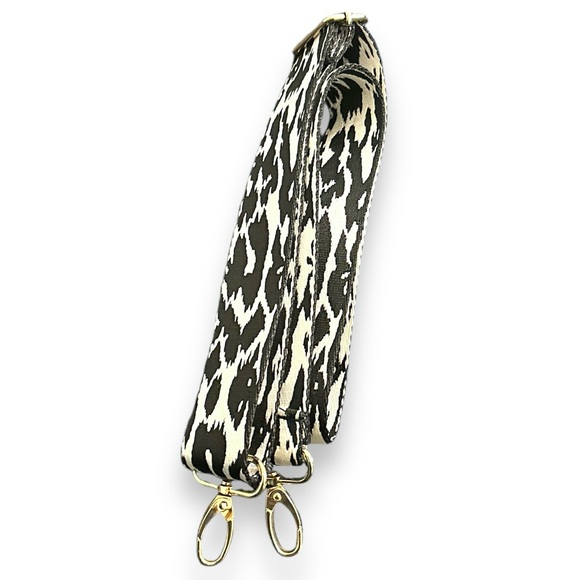 Adjustable Black Leopard Woven Bag Strap - Picture 4 of 4